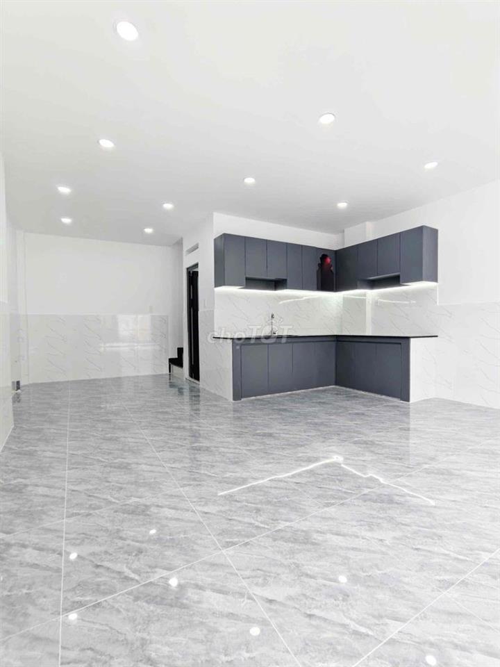 Nhà 1 lầu 5.5x10m2 Tỉnh Lộ 10,P.Bình Trị Đông A,Q.Bình Tân