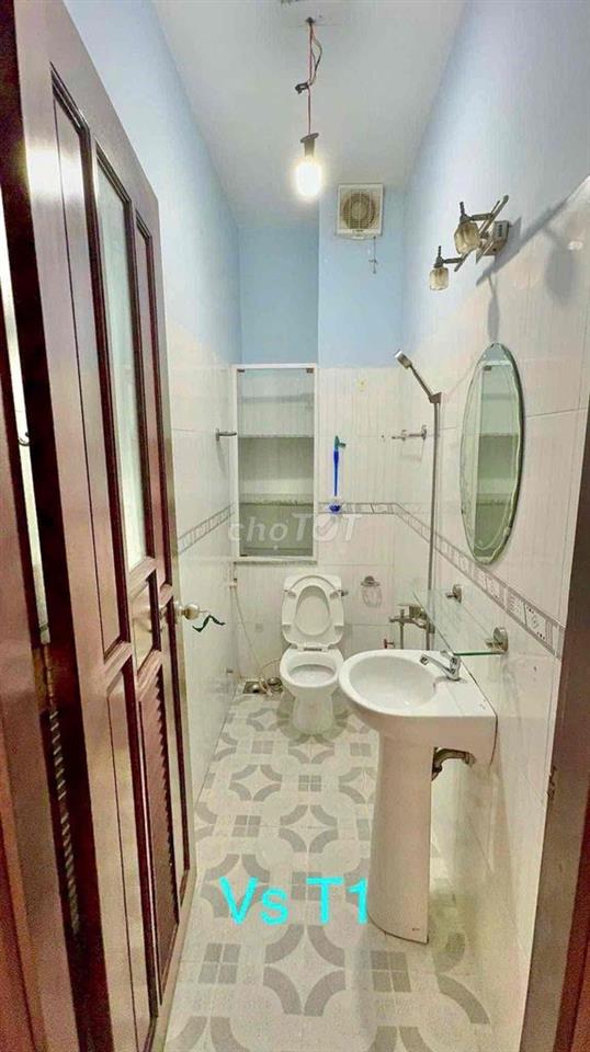 Nhà 2 lầu 4x10m2 Bình Trị Đông, Q.Bình Tân