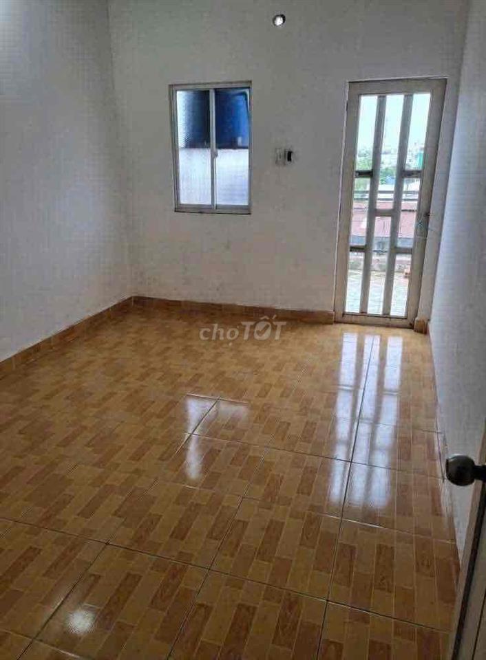 Nhà 3 lầu 3x9m2 Hương Lộ 2,P.Bình Trị Đông,Q.Bình Tân