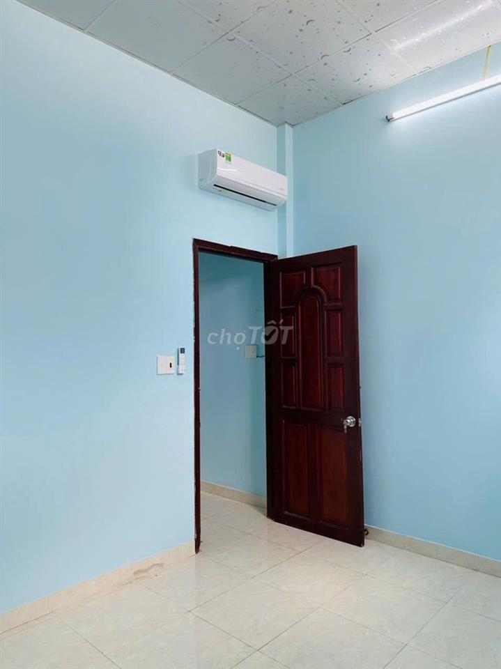 Nhà cho thuê đường kênh 26/3, hẻm 8m thông