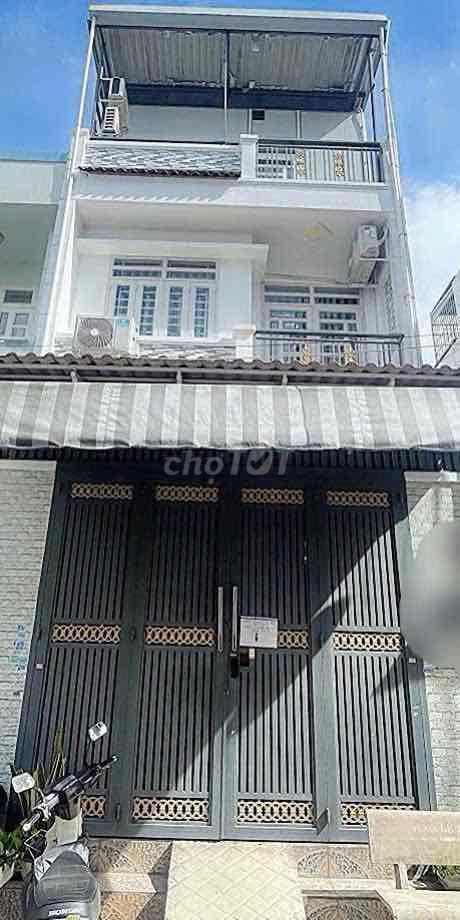 Nhà phù hợp ở , và mở cty