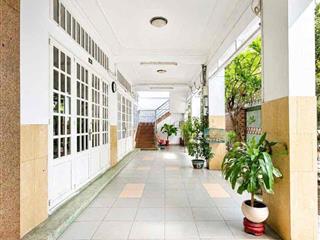 Nhà mặt phố 3tầng + sân thựơng  , 15phòng . Tân Phú