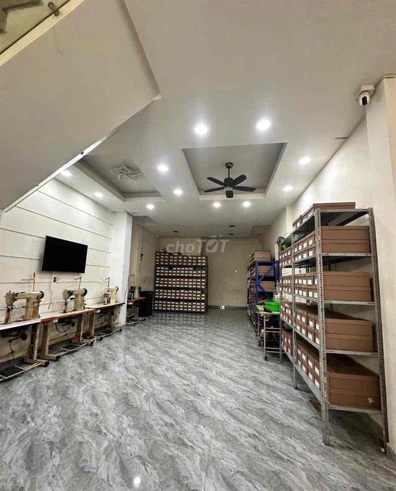 chính chủ cần bán gấp , nhà xây tâm huyết ở TKTQ