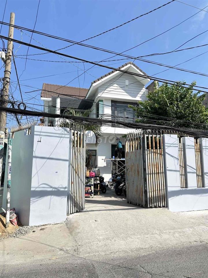 Cho thuê nguyên căn biệt thự 300m2