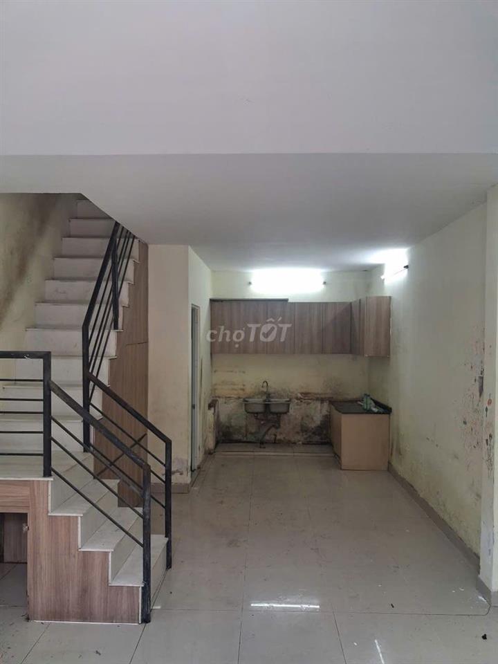 Cho thuê nhà guyên căn QL 1A - Vòng xoay An Lạc