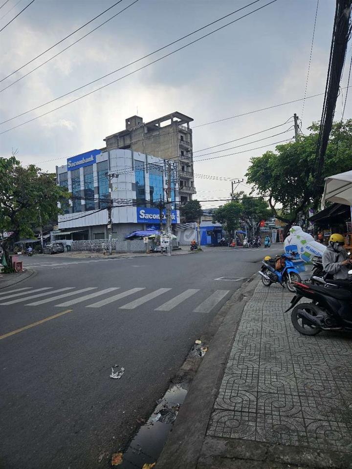 Nhà mặt tiền tỉnh lộ 10 kinh doanh mua bán