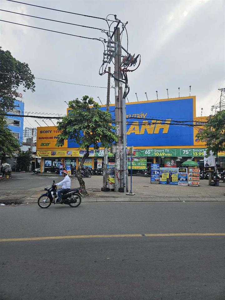 Nhà mặt tiền tỉnh lộ 10 kinh doanh mua bán