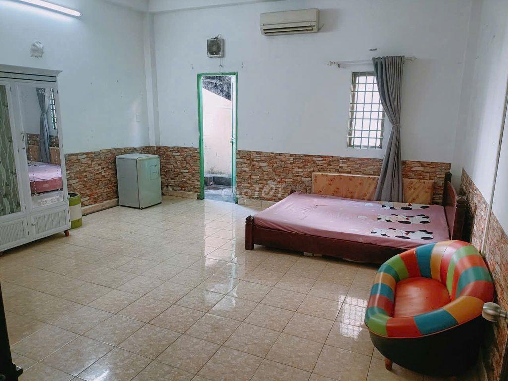 SANG NHÀ TRỌ