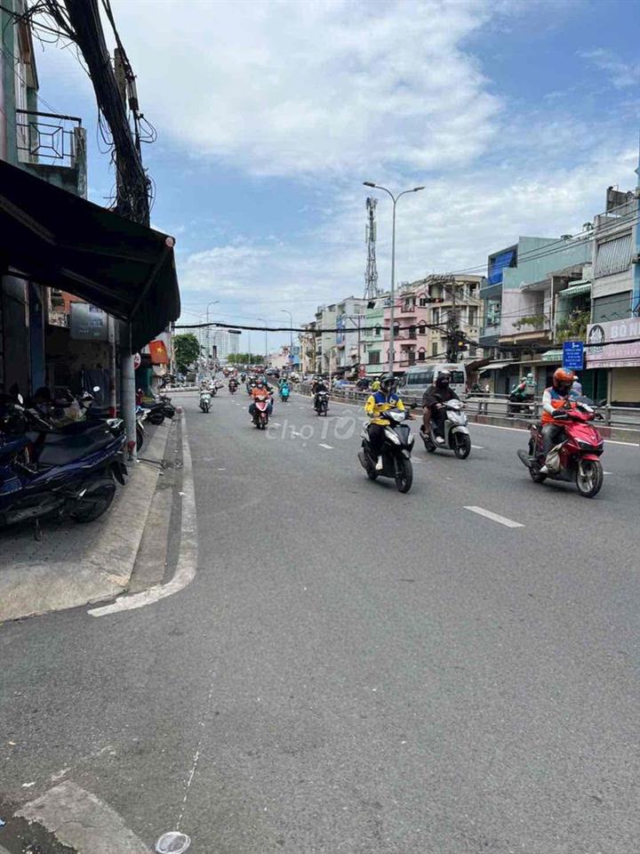 MT PHẠM HÙNG 6x13,8