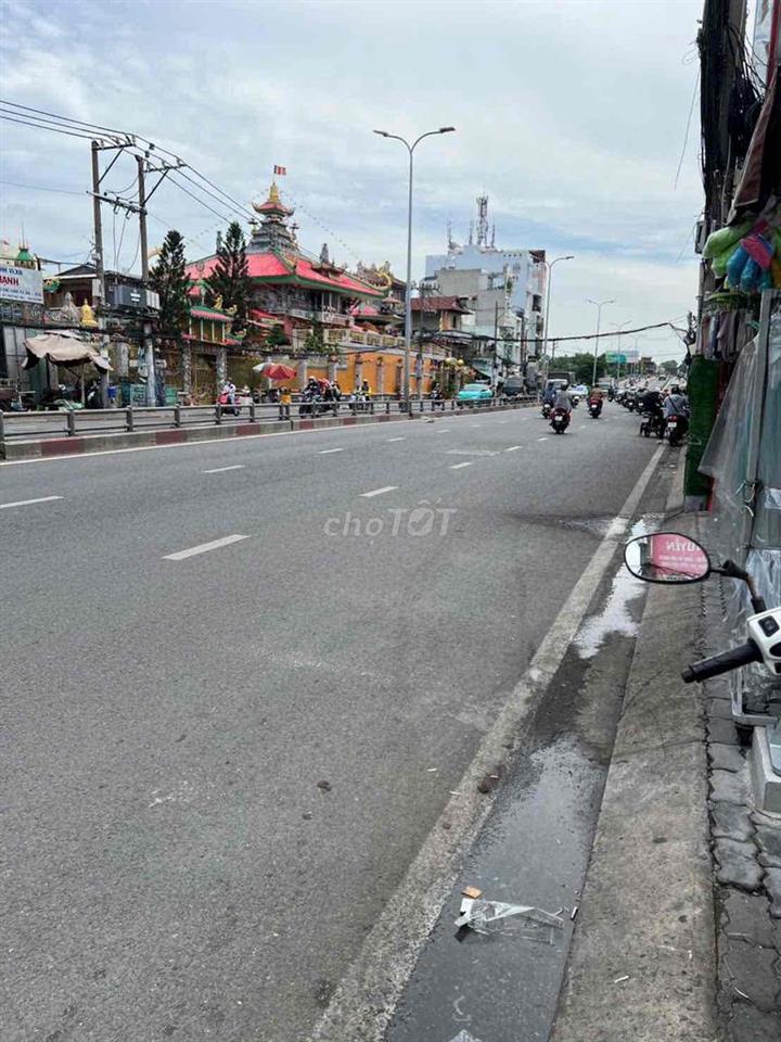 MT PHẠM HÙNG 6x13,8