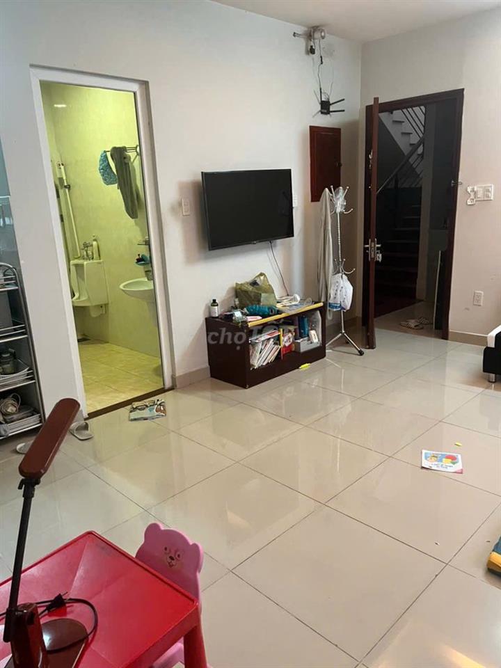 Cho thuê căn hộ cc đường hoàng hoa thám,f12 ,quận Tân Bình