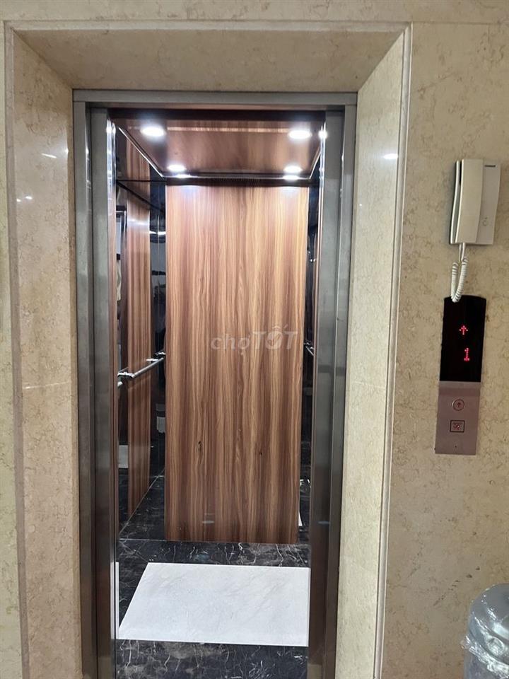Cho thuê nhà 657 Điện Biên Phủ,f 25 , bình Thạnh