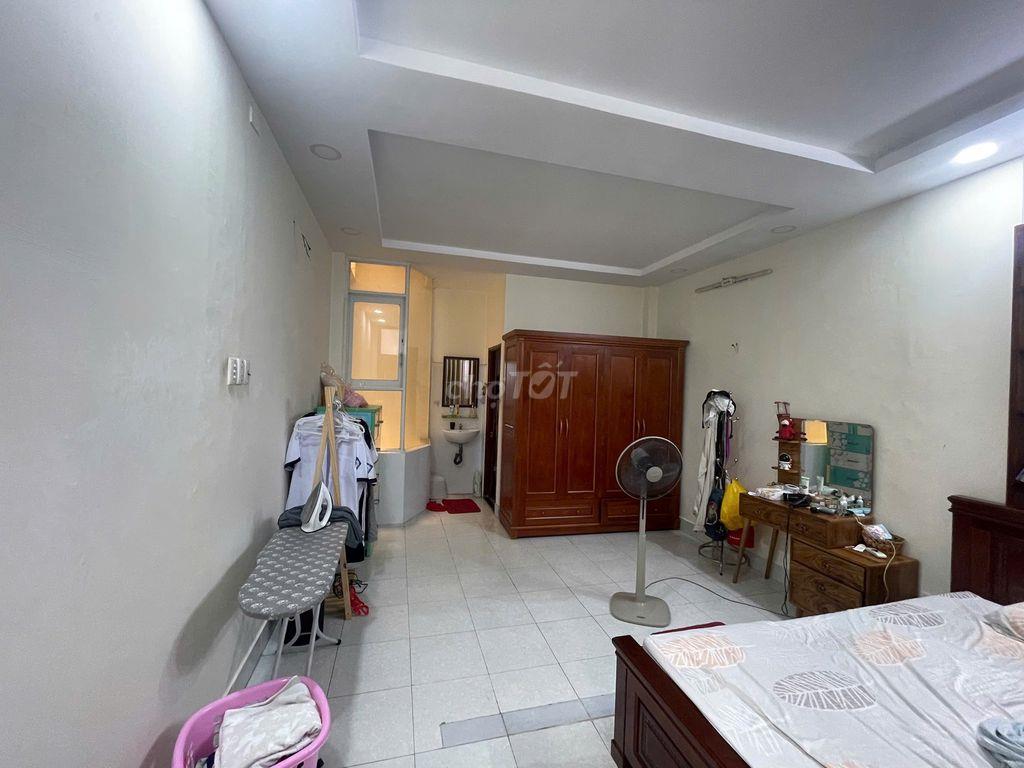 BÁN NHÀ HẺM GÒ DẦU – 60,7M² – SÁT CÔNG VIÊN – 6,5 TỶ TL