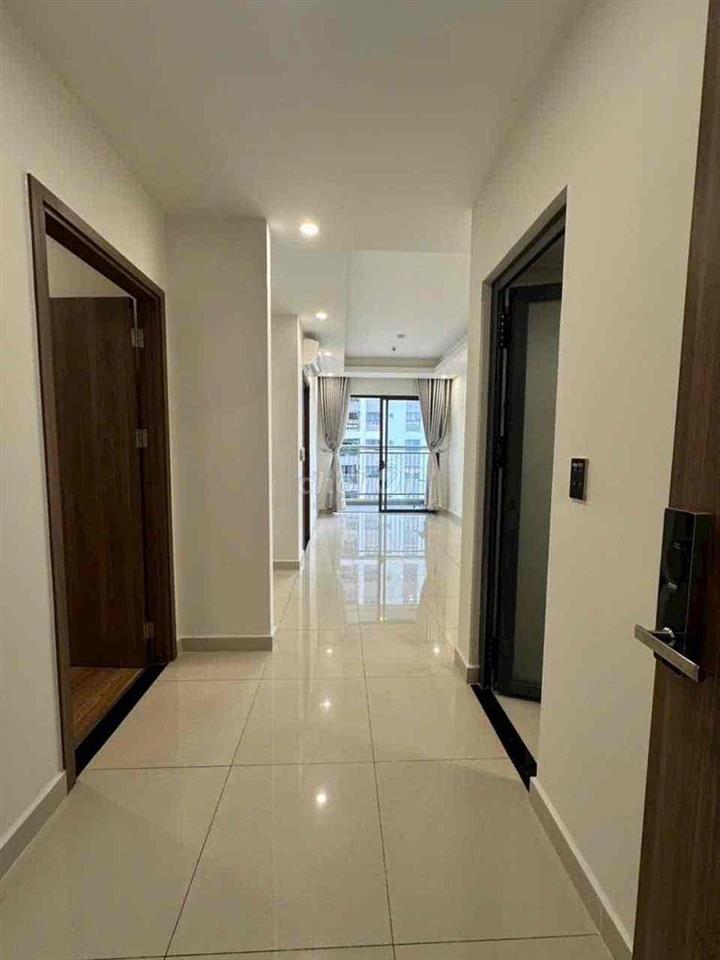 chỉ 10tr thuê ngay căn q7 riverside có 3 máy lạnh nước nóng nhà mới