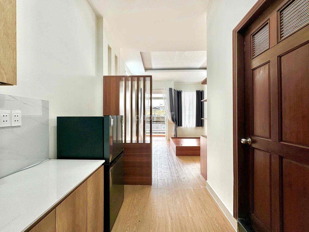CHO THUÊ STUDIO BAN CÔNG TONE GỖ NGAY KHU CELADON TÂN PHÚ