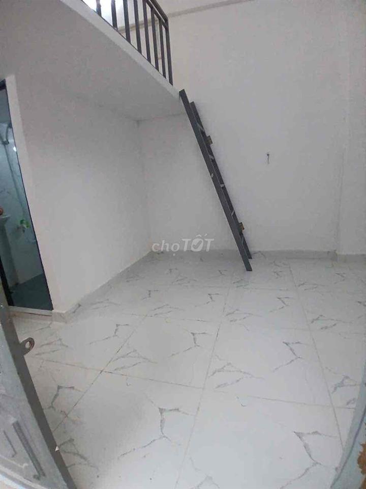 KIOT KINH DOANH TỰ DO MẶT TIỀN HƯƠNG LỘ 3 ĐÂY CẢ NHÀ ƠIIIII