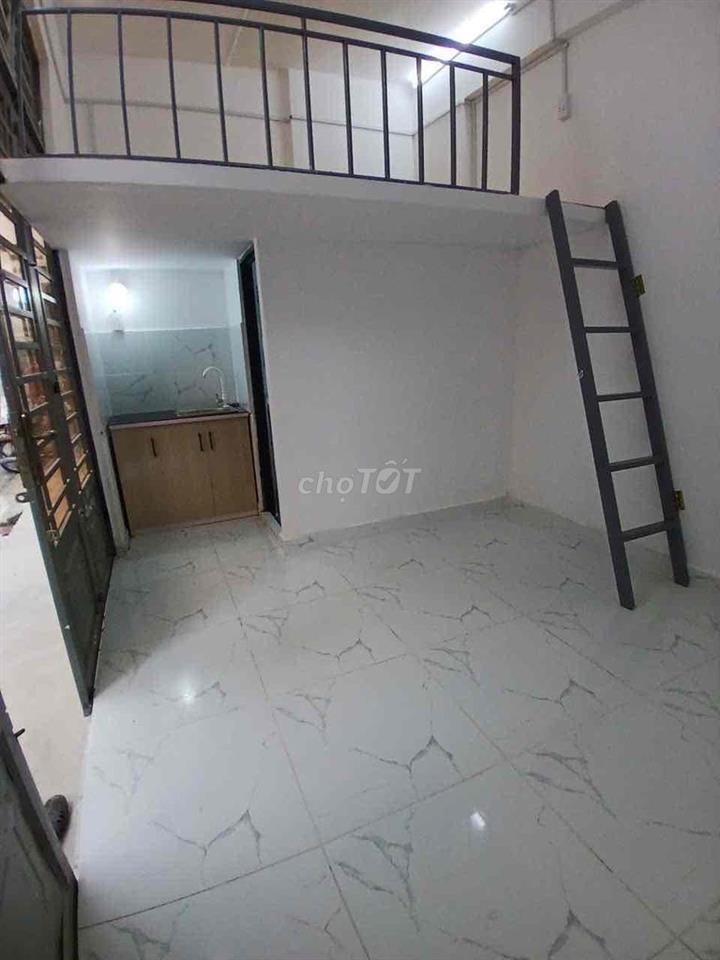 KIOT KINH DOANH TỰ DO MẶT TIỀN HƯƠNG LỘ 3 ĐÂY CẢ NHÀ ƠIIIII