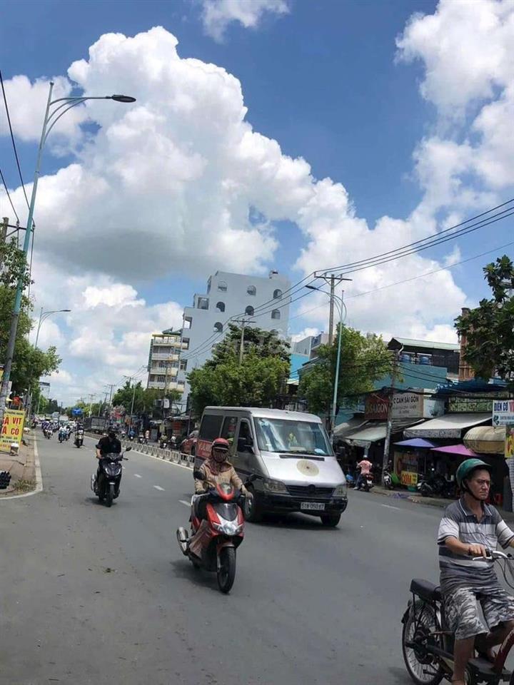 MẶT TIỀN 6*13M GIÁ TỐT 