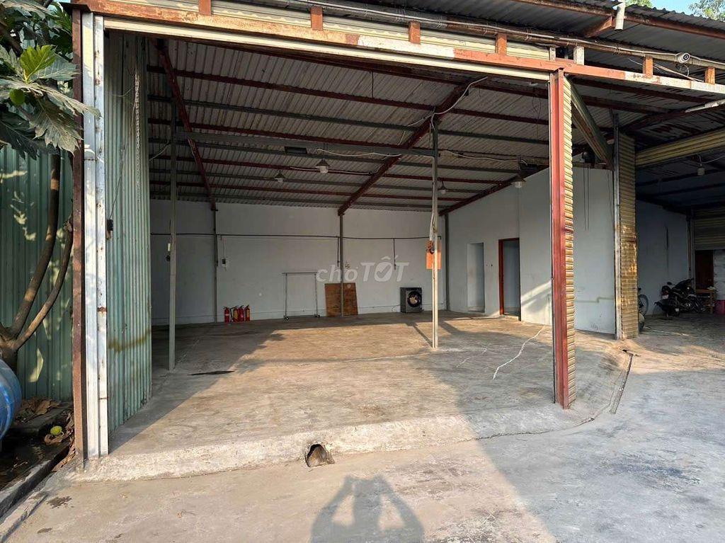 KHO 180M XE CÔNG 24H GIÁ 12TR