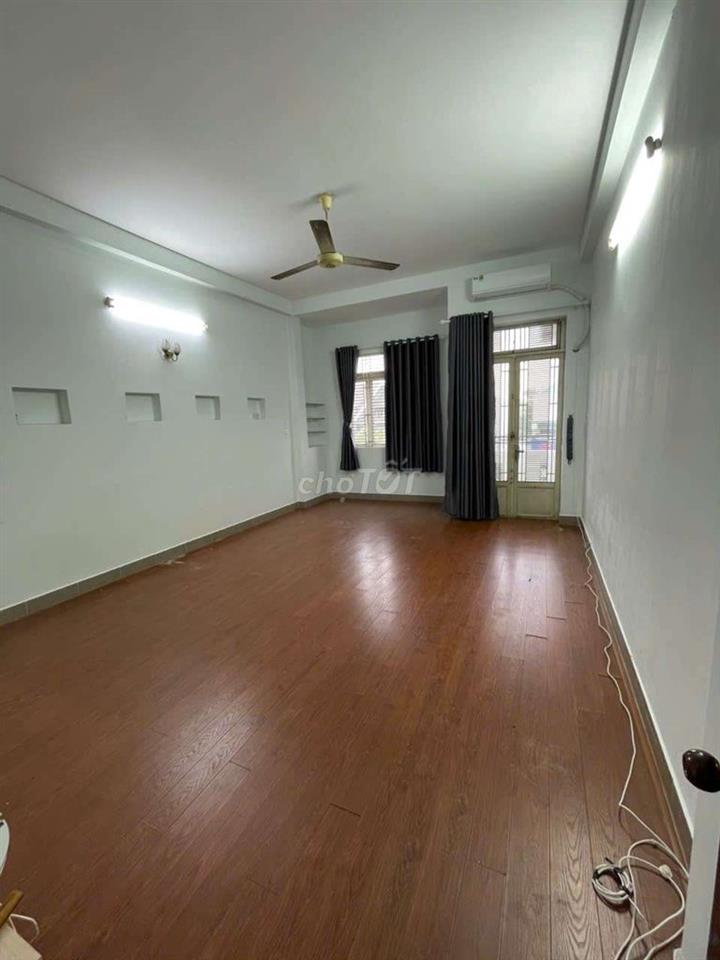 NHÀ MẶT TIỀN ĐƯỜNG 49 CHO THUÊ 