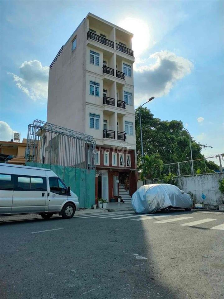 Căn hộ ban công riêng gần sân bay 🔥