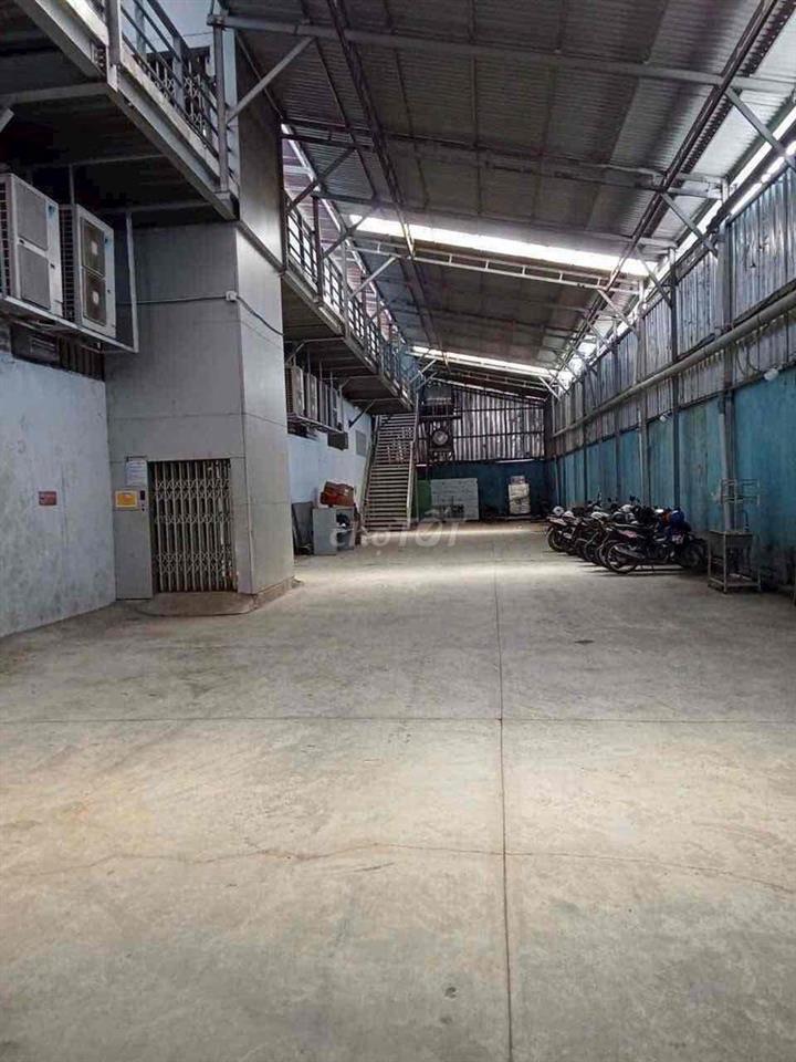 CHO THUÊ KHO XƯỞNG 2500m2 Q12