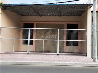 CHO THUÊ NHÀ 2 MẶT TIỀN TRƯỚC SAU ĐƯỜNG NGUYỄN THỊ TÚ 9,5X56M SUỐT