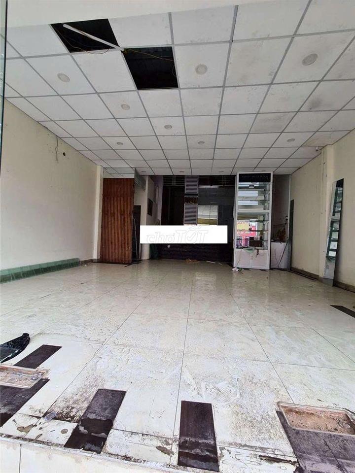MBKD MẶT TIỀN ĐƯỜNG LÊ VĂN QUỚI THÔNG SUỐT CÓ PHÒNG Ở LẠI