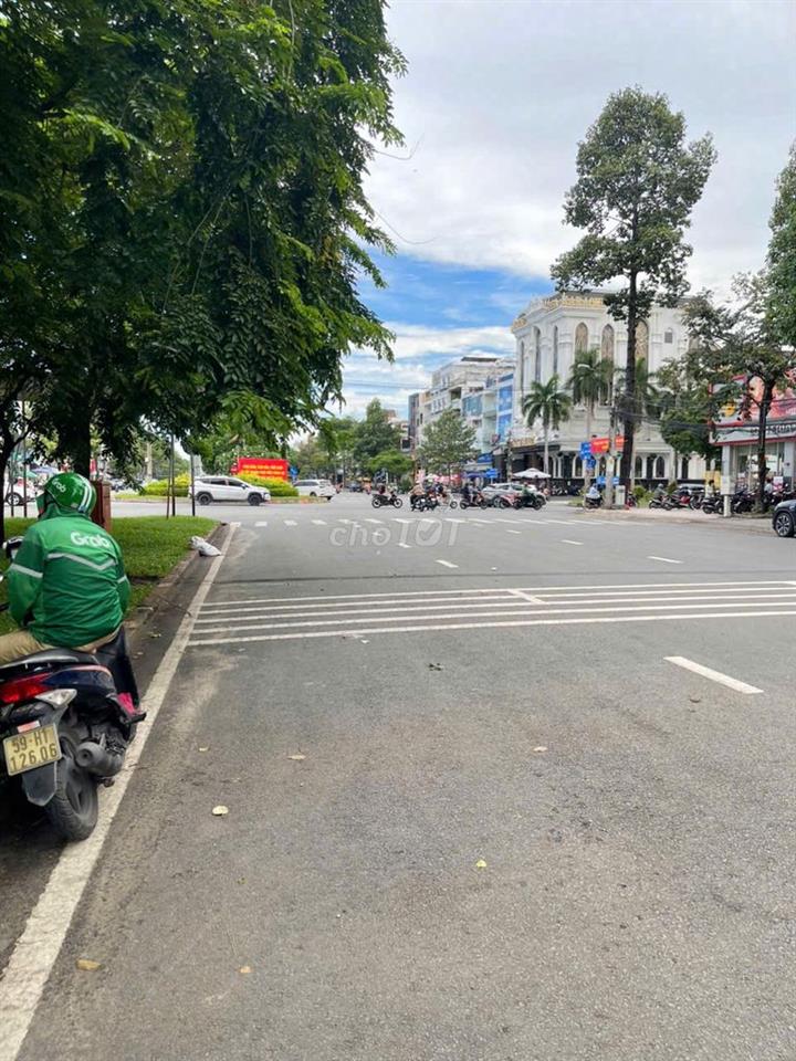 CHO THUÊ NHÀ MẶT TIỀN ĐƯỜNG VÀNH ĐAI TRONG 5X20M 3L KHU KD ĐÔNG ĐÚC