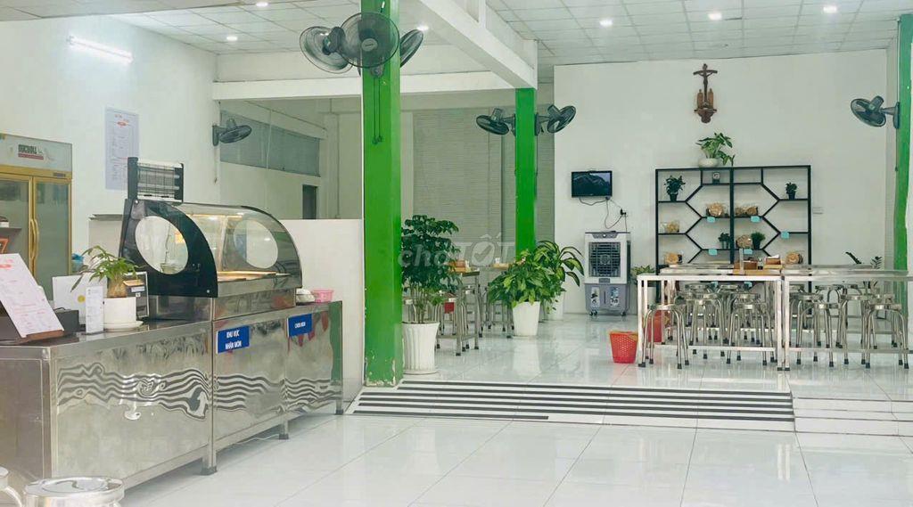 NHÀ CHO THUÊ MẶT TIỀN ĐƯỜNG ÂU CƠ 10X17M CẤP 4 THÔNG SUỐT