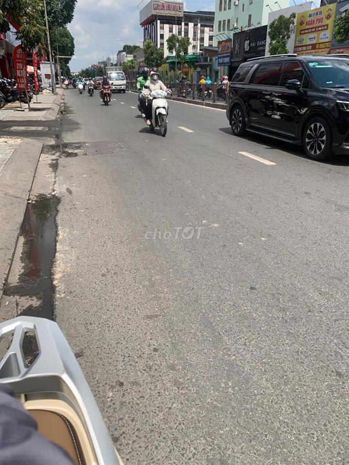 CHO THUÊ NHÀ CĂN GÓC 2 MẶT TIỀN ĐƯỜNG QUANG TRUNG 4X25M 2L