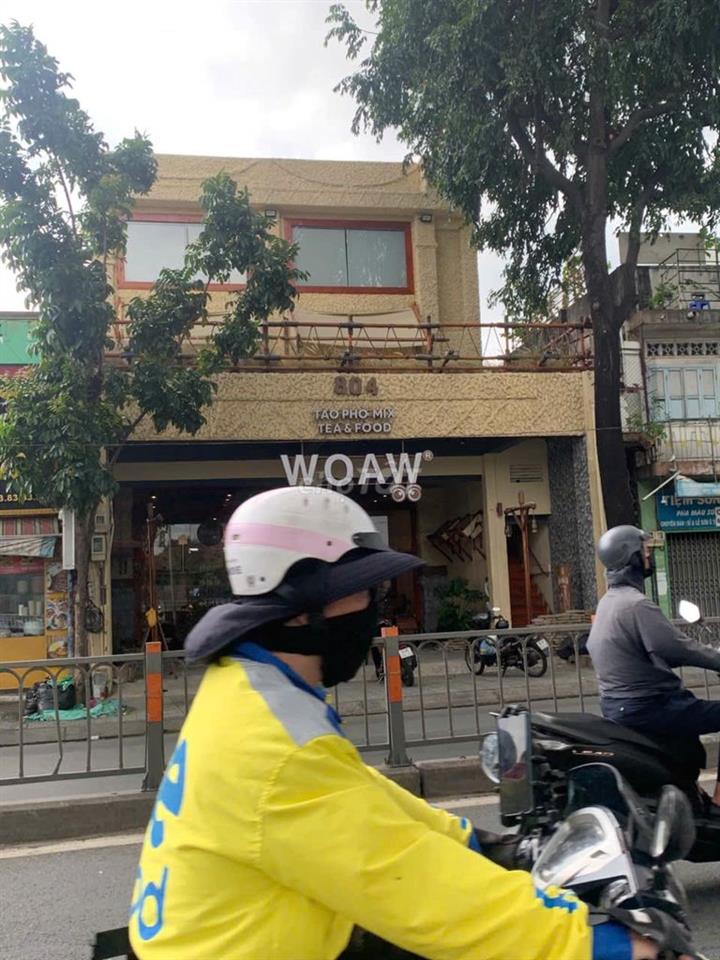 CHO THUÊ NHÀ MẶT TIỀN ĐƯỜNG QUANG TRUNG 10X20M 3L VỊ TRÍ ĐẸP ĐÔNG ĐÚC