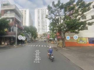 CHO THUÊ NHÀ 2 MẶT TIỀN ĐƯỜNG NGUYỄN HỒNG ĐÀO 9X18M 3L VỊ TRÍ SIÊU ĐẸP
