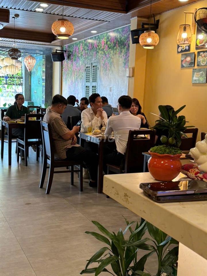 CHO THUÊ TOÀ NHÀ MẶT TIỀN ĐƯỜNG DƯƠNG ĐỨC HIỀN 7,6X20M 4L CÓ THANG MÁY