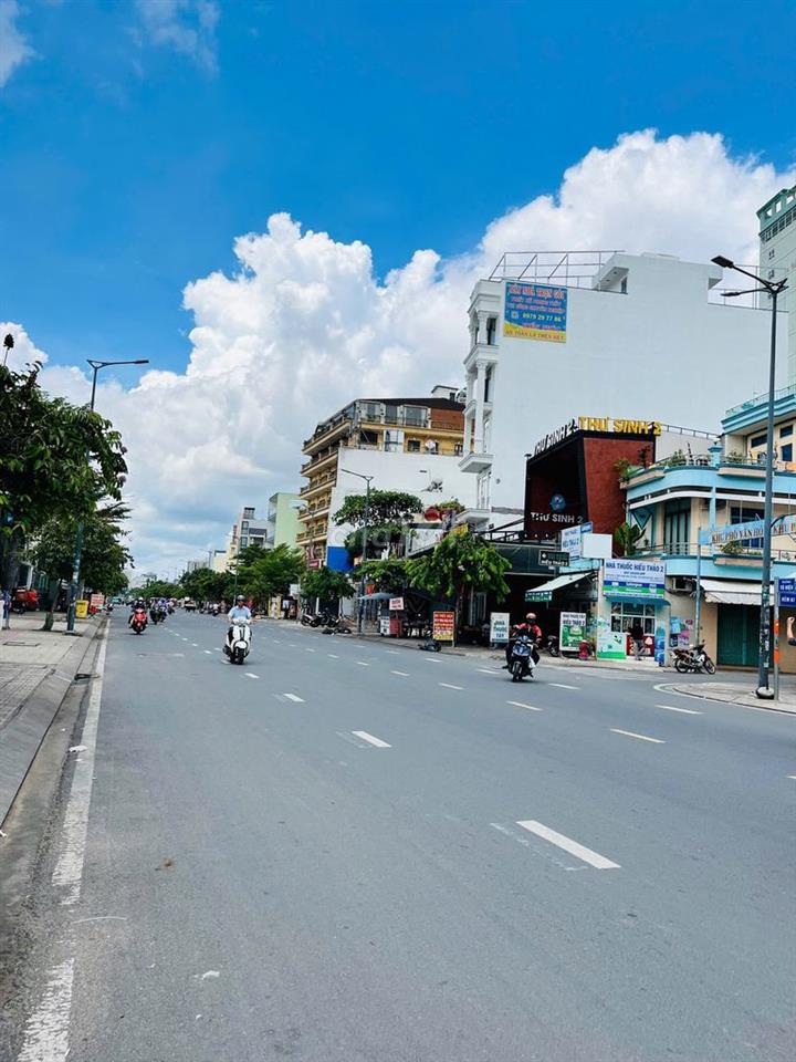 CHO THUÊ NHÀ CĂN GÓC 2 MẶT TIỀN ĐƯỜNG LÊ VĂN SỸ 5X16M 2L 