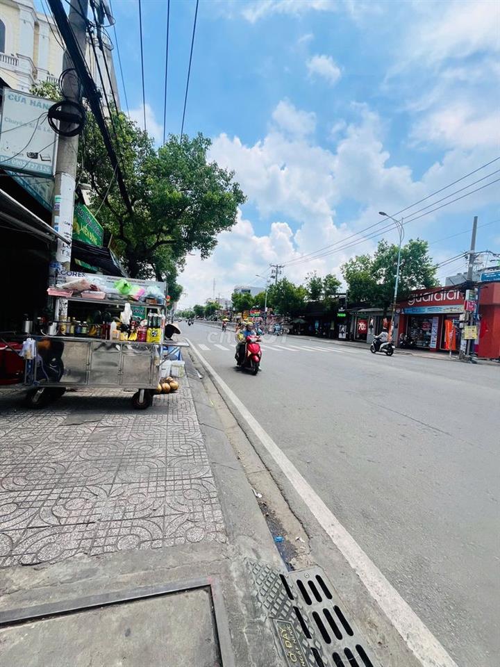 MBKD GÓC 2 MẶT TIỀN ĐƯỜNG HÙNG VƯƠNG 8X10M CÓ 1 LỬNG KHU KD SẦM UẤT