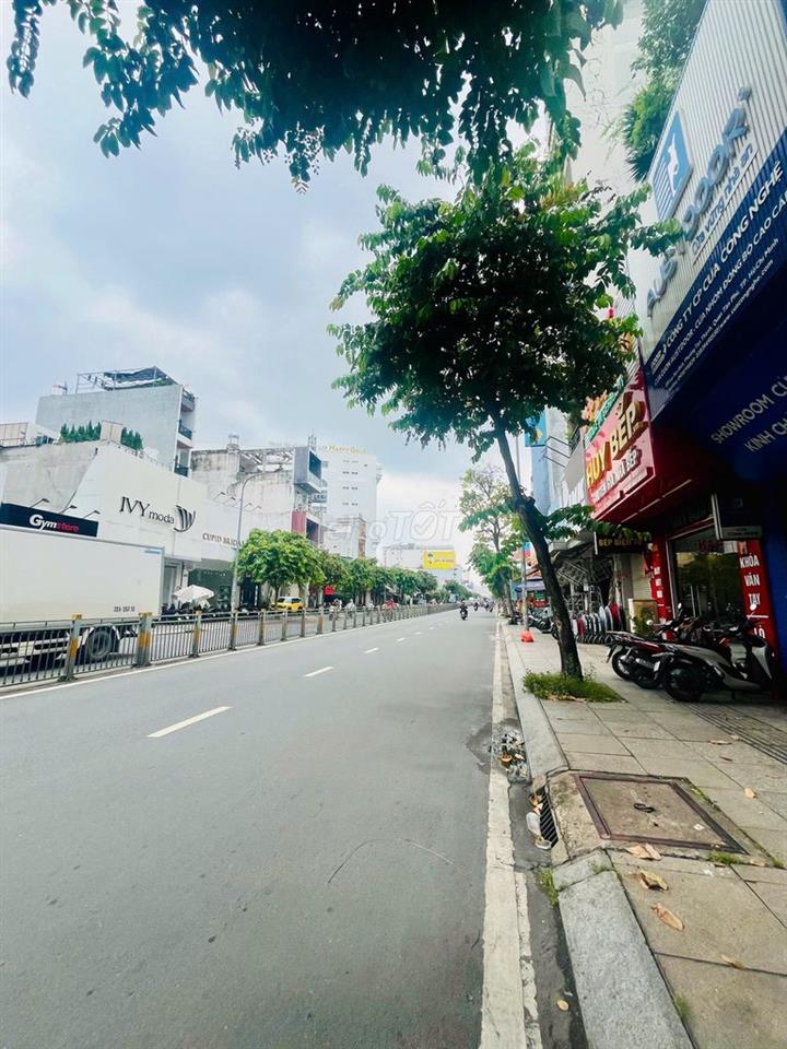 NHÀ CHO THUÊ MẶT TIỀN ĐƯỜNG LUỸ BÁN BÍCH 6X17M SUỐT CÓ 1 LỬNG CUỐI NHÀ