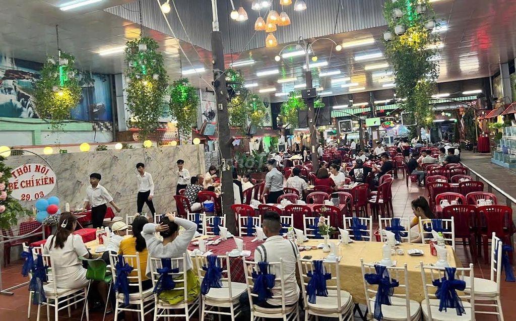 CHO THUÊ NHÀ MẶT TIỀN ĐƯỜNG NGUYỄN THỊ TÚ 18X100M NỞ HẬU 26M GIỮA NHÀ