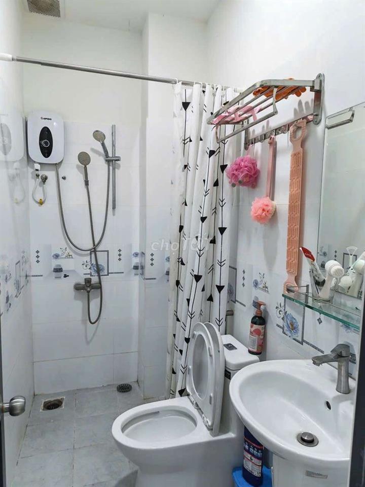 CHO THUÊ NHÀ GÓC 2 MT ĐƯỜNG KINH DƯƠNG VƯƠNG, QUẬN BÌNH TÂN