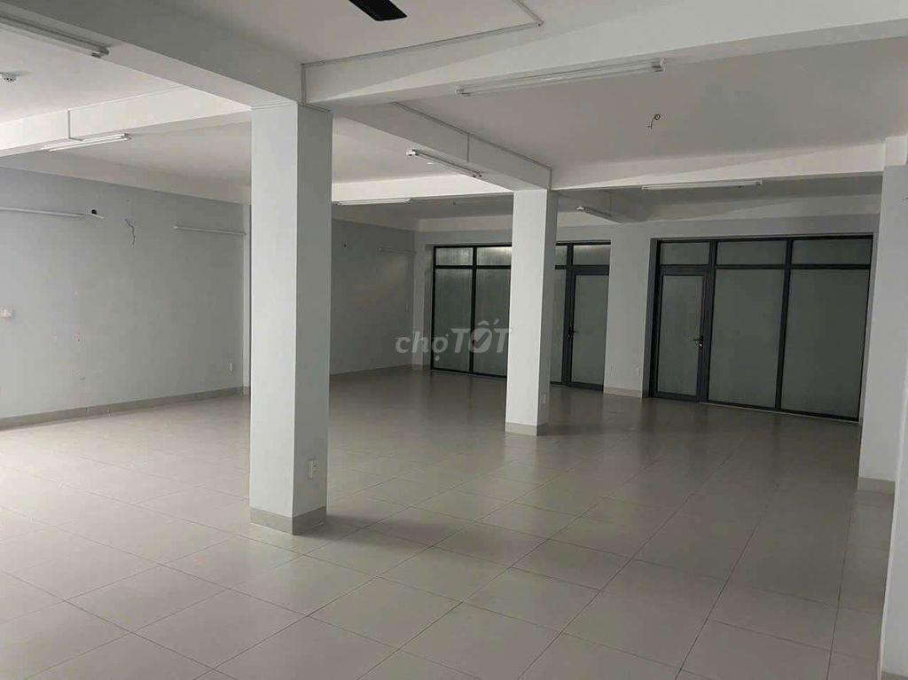 CHO THUÊ NHÀ NGUYÊN CĂN NGAY UBND QUẬN TP LŨY BÁN BÍCH, TÂN PHÚ