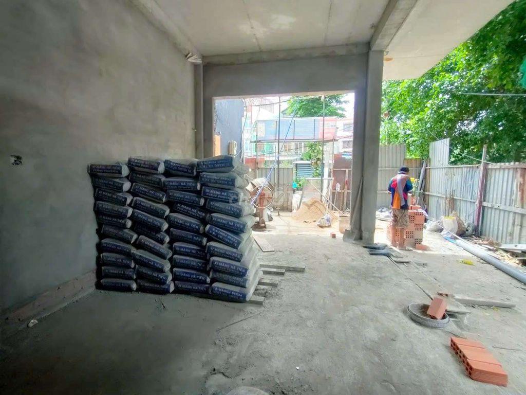 CHO THUÊ GÓC 2MT PHÙ HỢP CAFE SÂN VƯỜN ĐƯỜNG SỐ BÌNH TÂN