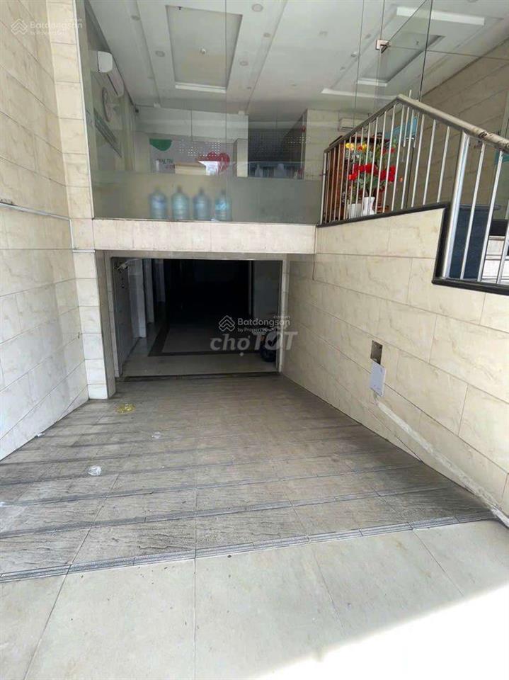 CHO THUÊ TÒA NHÀ NGUYÊN CĂN 7 TẦNG TRUNG TÂM Q6