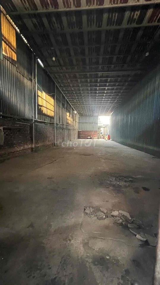 Xưởng 6.5x23m Mặt Tiền Quốc lộ 1a, Công 40f