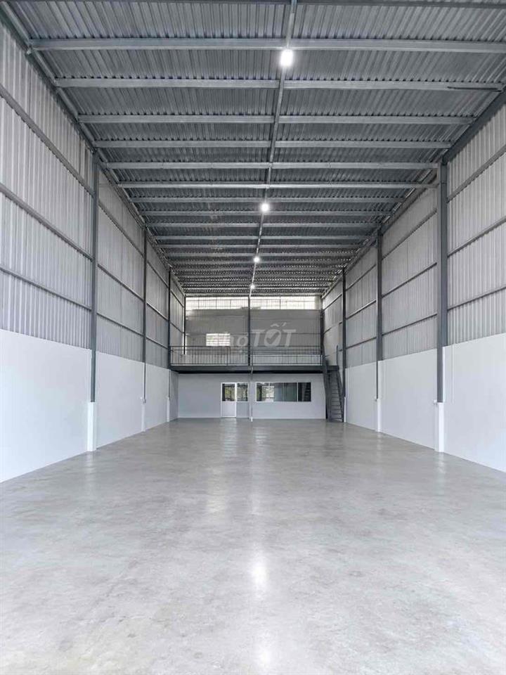 XƯỞNG 8X33M 270M2 HƯƠNG LỘ 2 GIÁ RẺ