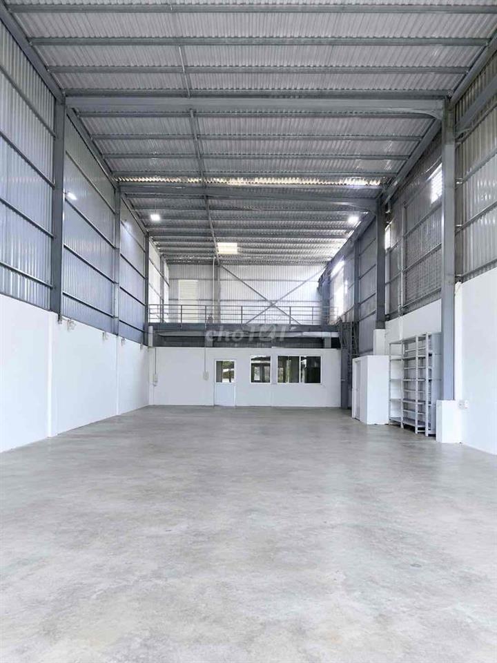 XƯỞNG 8X33M 270M2 HƯƠNG LỘ 2 GIÁ RẺ