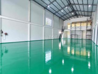 XƯỞNG Lê Văn Quới 8x35m Gác Lửng Nền epoxy Giá rẻ