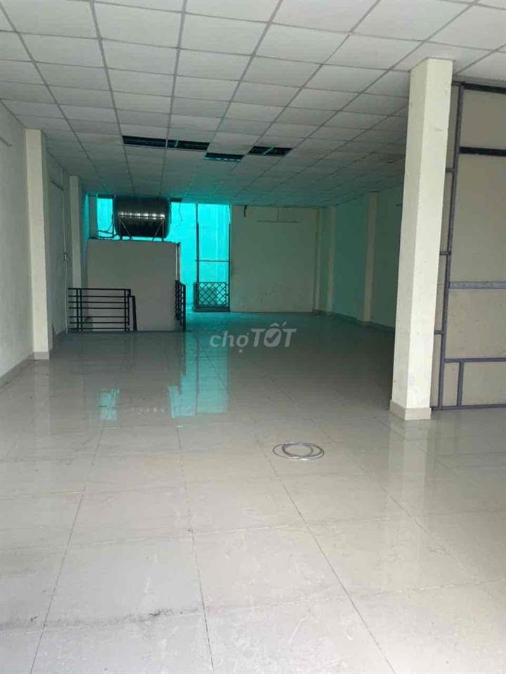 XƯỞNG 7X22 2 LẦU SUỐT LÊ VĂN QUỚI CÓ TỜI TẢI HÀNG