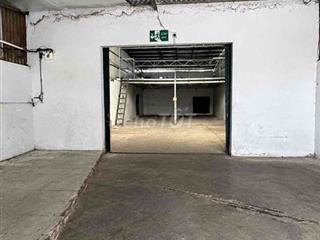 Xưởng 8x30m Gác 100m Tỉnh Lộ 10, Lê Đình Cẩn như hình