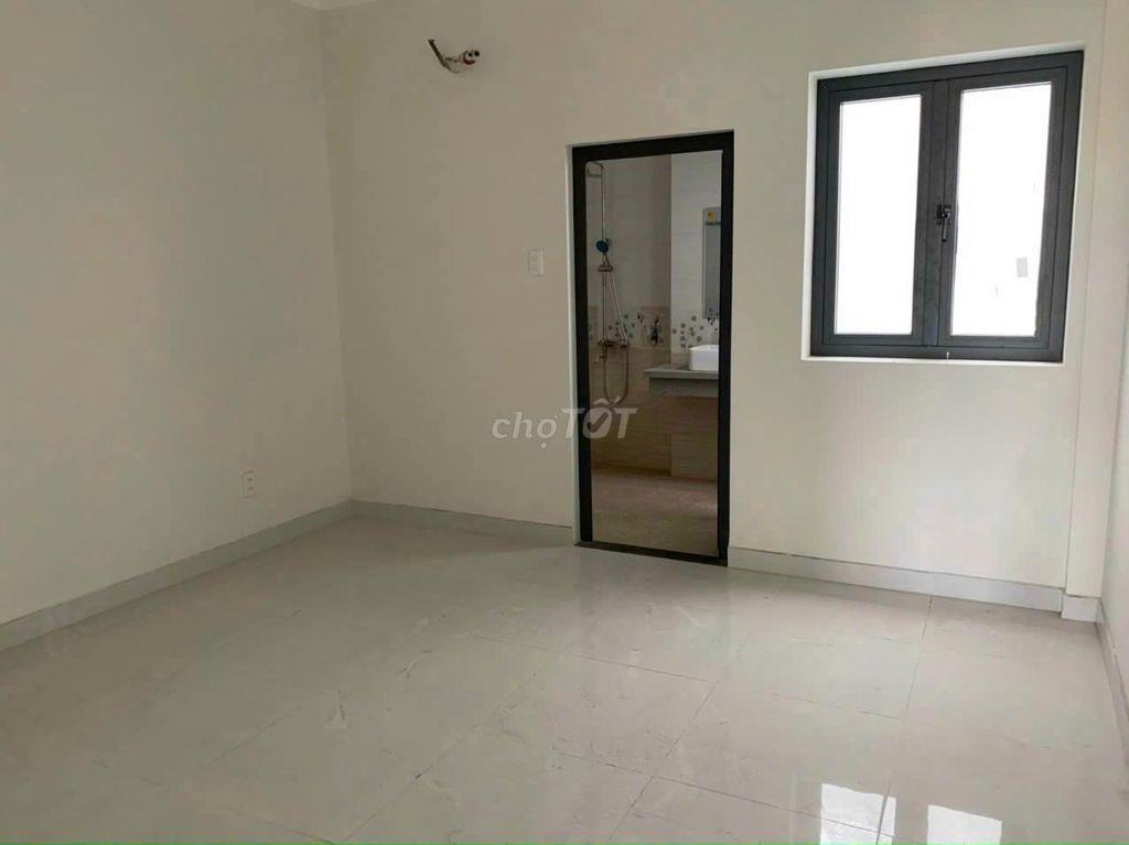 CHo thuê nhà 2 lầu dt 4x15m giá 14,5tr/th, hẻm nhựa 7m Đường 18b BHHA,