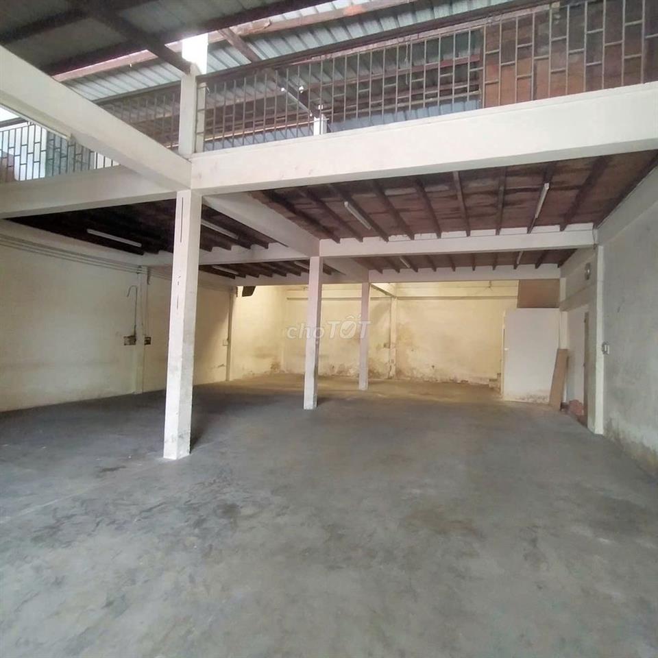 CHO THUÊ KHO XƯỞNG + MBKD 300M TÔ HIỆU TÂN PHÚ 
